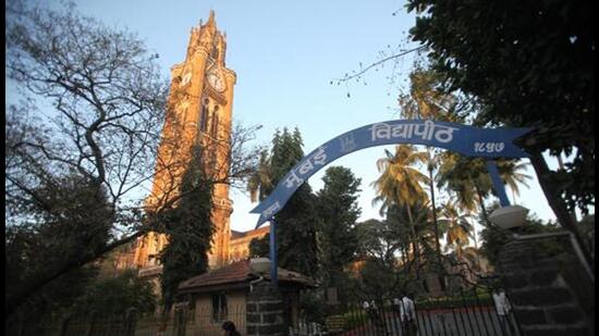 Mumbai...20th January 2011... Mumbai University - HT Photo by Hemant Padalkar (Hindustan Times)