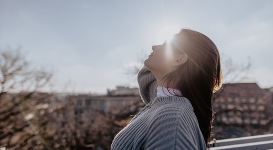 Can morning sunlight cure your acne? Expert shares insights(Unsplash)