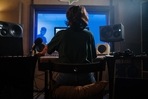 speakers(https://www.pexels.com/) speakers(https://www.pexels.com/)