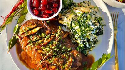 How to throw a quick and easy Thanksgiving party How to throw a quick and easy Thanksgiving party