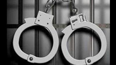 The vehicle-lifter was arrested with 10 stolen two-wheelers, including eight bikes and two scooters in Ludhiana. (HT FILE)