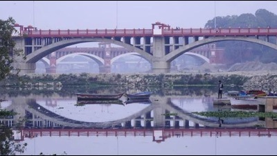 Lucknow’s Pucca Pul (HT File Photo)