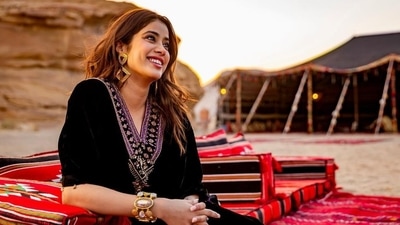 Many fans called Janhvi Kapoor's travel photos from Al-Ula beautiful, while some wanted to copy her vacation looks. Many fans called Janhvi Kapoor's travel photos from Al-Ula beautiful, while some wanted to copy her vacation looks. 