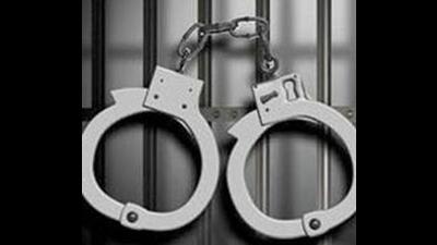 The STF is going through the accused persons’ properties and bank statements. No drugs were found from teh SI’s room, which is situated above the Division 2 police station. The SI was arrested in Ludhiana with 846g heroin on November 22. (HT FILE)