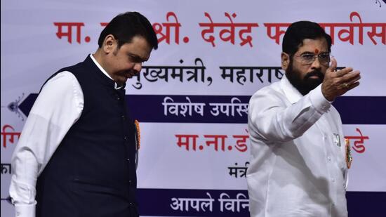 Ahead of the hearing in the SC, Maharashtra chief minister Eknath Shinde on Monday presided over the meeting of a high-level 19-member committee comprising all parties to request the apex court to expedite the hearing. (HT Photo)