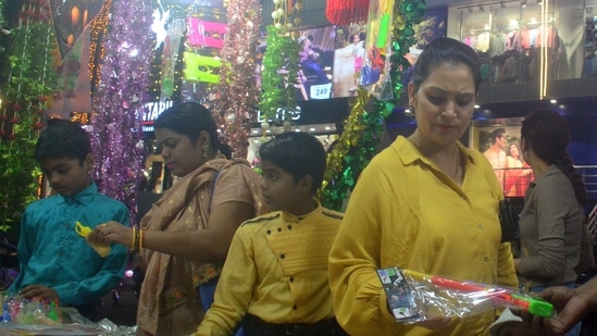 'Ban on non Hindu vendors' poster crops up at K'taka's Kukke Subramanya temple (Pic for representation)