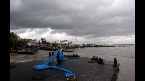 Wind pattern over the Bay of Bengal can significantly alter the track of cyclones. (REPRESENTATIVE PHOTO) Wind pattern over the Bay of Bengal can significantly alter the track of cyclones. (REPRESENTATIVE PHOTO)