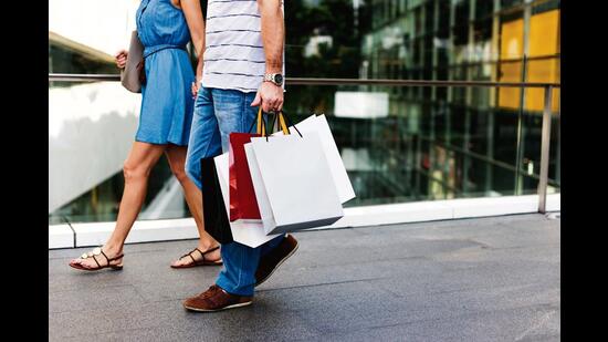 It’s the biggest retail sales day that lasts for 24 hours, where shoppers get the best of discounts and deals (Photo: Shutterstock)