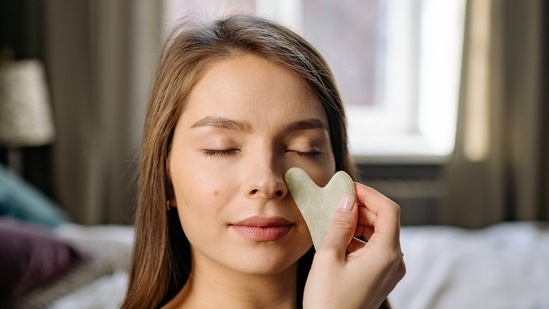 Gua sha is a great face massage tool that keeps ageing signs at bay. (Pexels)