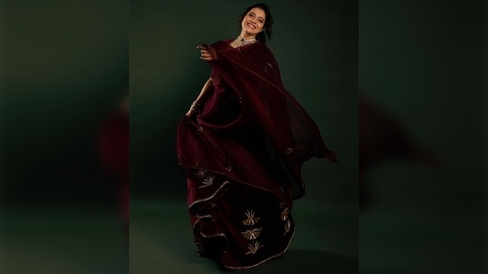 Giving a witty caption to her post, Kajol wrote, "Tell me not to do something and I will definitely do and take pictures to prove that I did it!."(Instagram/@kajol)