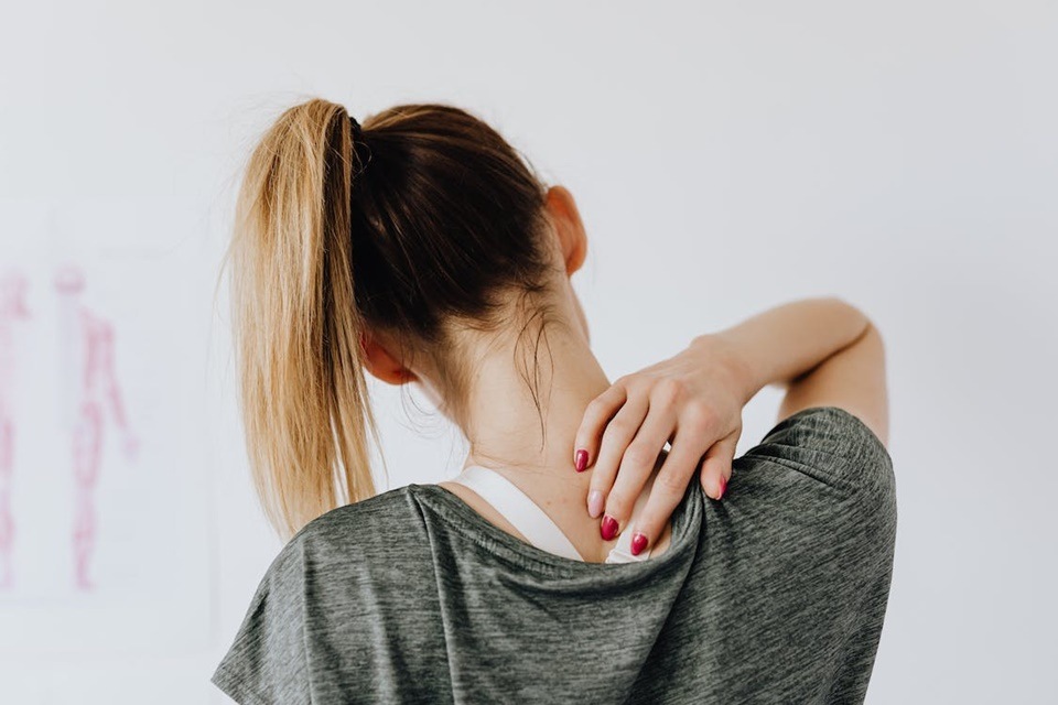 Staying active, doing regular exercises, maintaining a good posture, avoiding high-impact activities are some of the things that can help you deal with the debilitating disease when the mercury drops. (Pexels) Staying active, doing regular exercises, maintaining a good posture, avoiding high-impact activities are some of the things that can help you deal with the debilitating disease when the mercury drops. (Pexels)