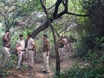 A team from Delhi Police, suspecting that the body parts could be linked to the Shraddha Walkar murder case, also reached the spot.(Representational image/ PTI) A team from Delhi Police, suspecting that the body parts could be linked to the Shraddha Walkar murder case, also reached the spot.(Representational image/ PTI)