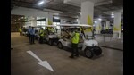 Civil Aviation minister Scindia said 1,030 cars can be parked in Aero Mall near the Pune Intertional airport. (Shankar Narayan/ HT PHOTO) Civil Aviation minister Scindia said 1,030 cars can be parked in Aero Mall near the Pune Intertional airport. (Shankar Narayan/ HT PHOTO)