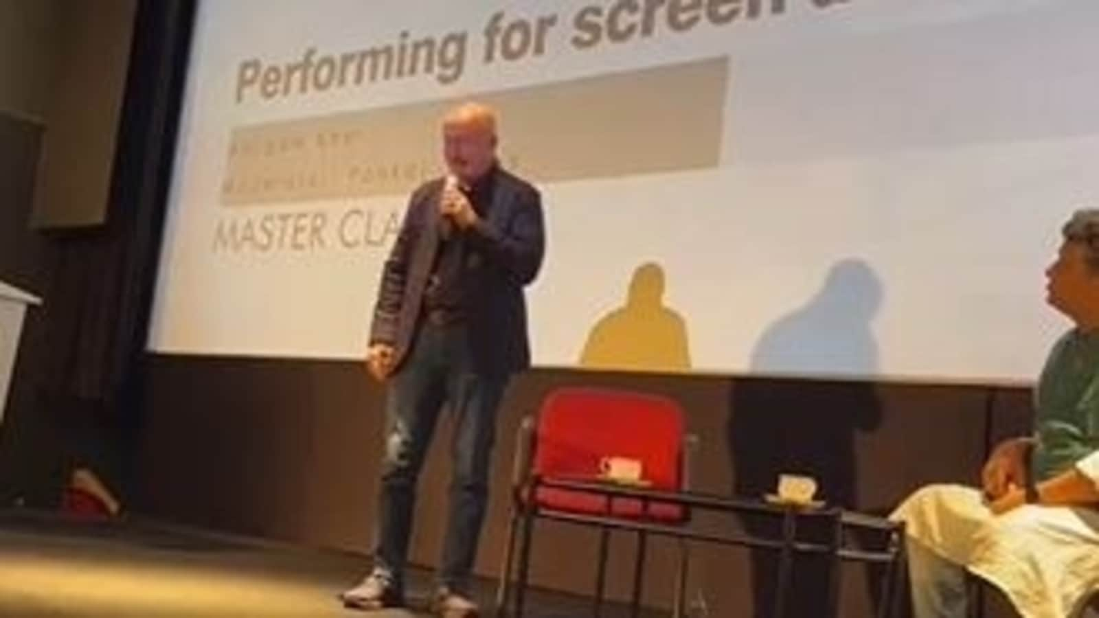 Anupam Kher re-enacts his famous scene from Saaransh, breaks down; audience gives him standing ovation at IFFI. Watch