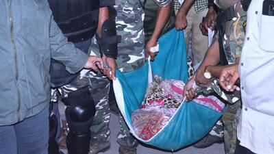 The leopard that was rescued at a building in Kalyan on Thursday. (Pramod Tambe/HT Photo) The leopard that was rescued at a building in Kalyan on Thursday. (Pramod Tambe/HT Photo)