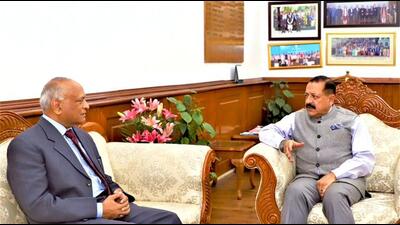 Union minister Jitendra Singh (right) with Ladakh Lieutenant Governor RK Mathur in New Delhi on Friday. (Twitter/@lg_ladakh)