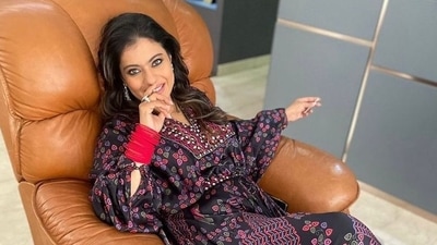 Kajol relaxes during Salaam Venky's promotions. Kajol relaxes during Salaam Venky's promotions.