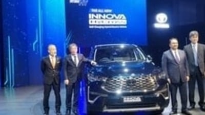 Toyota Innova Hycross is based on a new monocoque platform. Toyota Innova Hycross is based on a new monocoque platform.