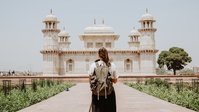 One of the biggest concerns while travelling is taking care of your nutrition. Finding time to consume the little meals that are a part of your daily diet might be tough if you have early flights, hotel stays, and back-to-back meetings scheduled. Dietitian and Functional Nutritionist, Laura Rose, suggested tips to take of your nutrition while travelling in her recent Instagram post. (Unspalsh) One of the biggest concerns while travelling is taking care of your nutrition. Finding time to consume the little meals that are a part of your daily diet might be tough if you have early flights, hotel stays, and back-to-back meetings scheduled. Dietitian and Functional Nutritionist, Laura Rose, suggested tips to take of your nutrition while travelling in her recent Instagram post. (Unspalsh)