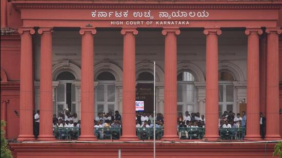 Private schools in Karnataka have approached the high court, seeking among other things, permission to draft textbooks on their own. (HT Archives) Private schools in Karnataka have approached the high court, seeking among other things, permission to draft textbooks on their own. (HT Archives)