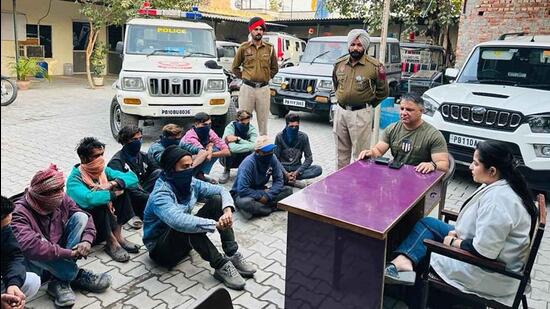 Police personnel counselling drug addicts in Ludhiana. (HT PHOTO)