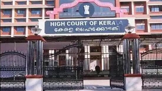 550px x 309px - Promise of marriage made to a married woman no ground for rape: Kerala HC |  Latest News India - Hindustan Times