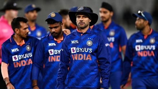 India captain Shikhar Dhawan and teammates leave the field after their loss to New Zealand in their one day international cricket match in Auckland(AP)