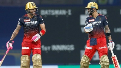 Faf Du Plessis(left) and Virat Kohli of Royal Challengers Bangalore (PTI) Faf Du Plessis(left) and Virat Kohli of Royal Challengers Bangalore (PTI)