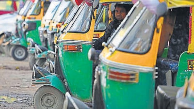 In October, the Karnataka transport department had ordered the app-based aggregators to stop auto services. (/HT PHOTO) In October, the Karnataka transport department had ordered the app-based aggregators to stop auto services. (/HT PHOTO)