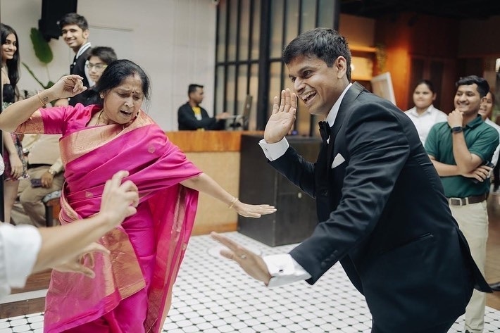 Pritam Shikhare dancing with Nupur Shikhare.