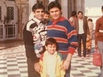 Neetu Kapoor visited same temple she went to with Rishi Kapoor, Ranbir Kapoor 30 years ago. Neetu Kapoor visited same temple she went to with Rishi Kapoor, Ranbir Kapoor 30 years ago.