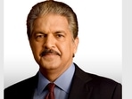 Anand Mahindra shared a cartoon that imagines a future for the smartphone users.(Facebook/@MahindraGroup) Anand Mahindra shared a cartoon that imagines a future for the smartphone users.(Facebook/@MahindraGroup)