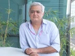 Hansal Mehta showered praises on Bhediya and said that the film 'deserves' to become franchise. Hansal Mehta showered praises on Bhediya and said that the film 'deserves' to become franchise.