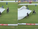 Sanju Samson helps the ground staff.(Twitter) Sanju Samson helps the ground staff.(Twitter)