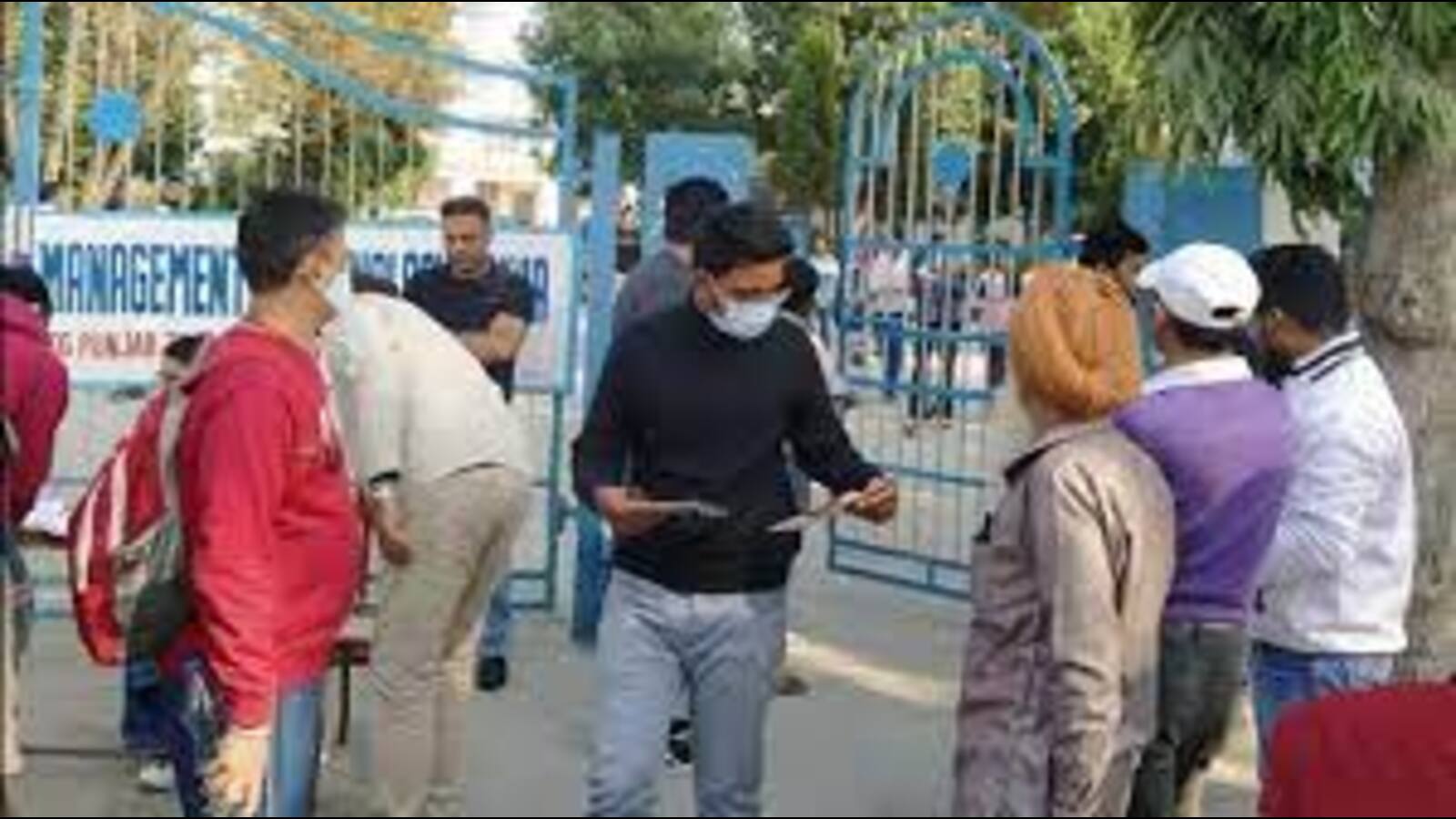 8,000 students appear for CAT in Chandigarh tricity Hindustan Times