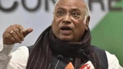 Karge lambasts BJP-RSS on Constitution Day (HT Photo) Karge lambasts BJP-RSS on Constitution Day (HT Photo)