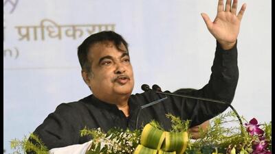 At the opening of renovated Koilwar-Buxar NH on November 13 in Buxar, Union minister for road transport and highways Nitin Gadkari had announced that work was going on various greenfield expressways in Bihar and road travel experience would be transformed. (HT file) At the opening of renovated Koilwar-Buxar NH on November 13 in Buxar, Union minister for road transport and highways Nitin Gadkari had announced that work was going on various greenfield expressways in Bihar and road travel experience would be transformed. (HT file)