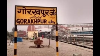 Inspector Rajesh Kumar Singh has said that the RPF is examining the authenticity of the video. (HT Photo)