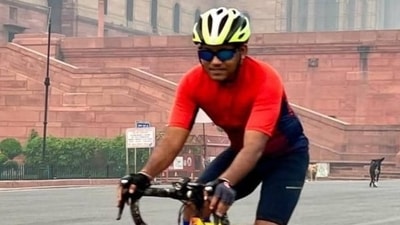 A Gurugram cyclist was mowed down by car near Delhi airport; driver nabbed A Gurugram cyclist was mowed down by car near Delhi airport; driver nabbed