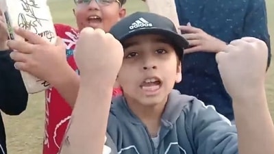 A young fan shows his arms which have been autographed by Babar Azam. (Twitter) A young fan shows his arms which have been autographed by Babar Azam. (Twitter)