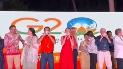 G-20 ambassadors blow 'Shankh' welcoming India's presidency: WATCH