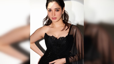 Tamannaah Bhatia accessorised her contemporary look with diamond danglers. (Instagram/@tamannaahspeaks) Tamannaah Bhatia accessorised her contemporary look with diamond danglers. (Instagram/@tamannaahspeaks)
