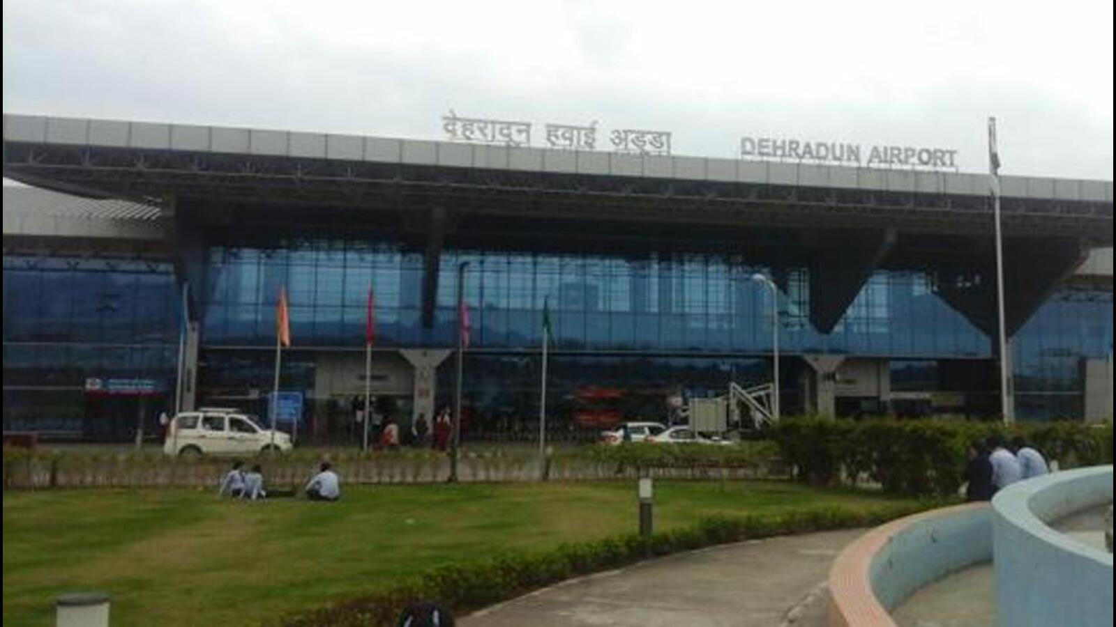 former-russian-minister-caught-with-satellite-phone-at-dehradun-airport