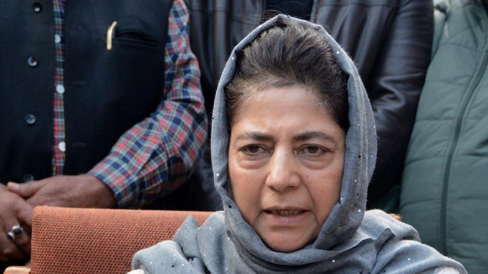 After eviction notices, Mehbooba vacates Srinagar govt residence ...