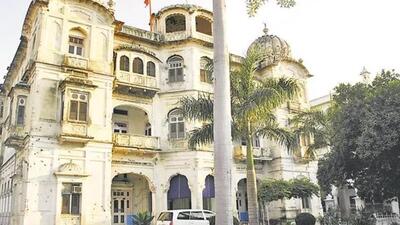 “After long discussion on the dates of martyrdom days of Sahibzadas and birth anniversary of Guru Gobind Singh, it has been decided that no change could be made to the date of the birth anniversary, which was already fixed after due discussion of the calendar experts, scholars and Sikh sects,” reads the communiqué sent by the SGPC. (HT File Photo)
