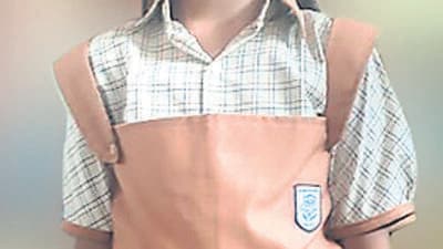Most parents have shared that the snug clothes are making it difficult for the children to sit comfort (HT Photo) Most parents have shared that the snug clothes are making it difficult for the children to sit comfort (HT Photo)