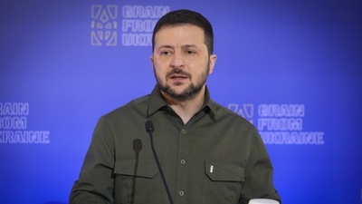 Ukrainian President Volodymyr Zelensky (AP) Ukrainian President Volodymyr Zelensky (AP)