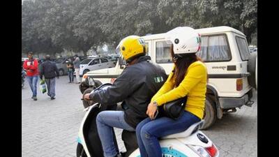 Bike taxi offers viable last-minute connectivity to the end user which is affordable and sustainable through the recent introduction of electric bikes. (HT file photo) Bike taxi offers viable last-minute connectivity to the end user which is affordable and sustainable through the recent introduction of electric bikes. (HT file photo)