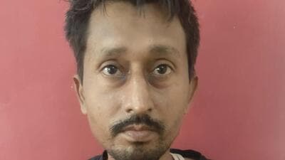 Bhandup man kills wife, surrenders before police Bhandup man kills wife, surrenders before police