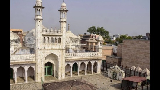Earlier, on April 8, 2021, a Varanasi court had directed the ASI to conduct a comprehensive survey of the Gyanvapi mosque complex. (HT Photo) Earlier, on April 8, 2021, a Varanasi court had directed the ASI to conduct a comprehensive survey of the Gyanvapi mosque complex. (HT Photo)